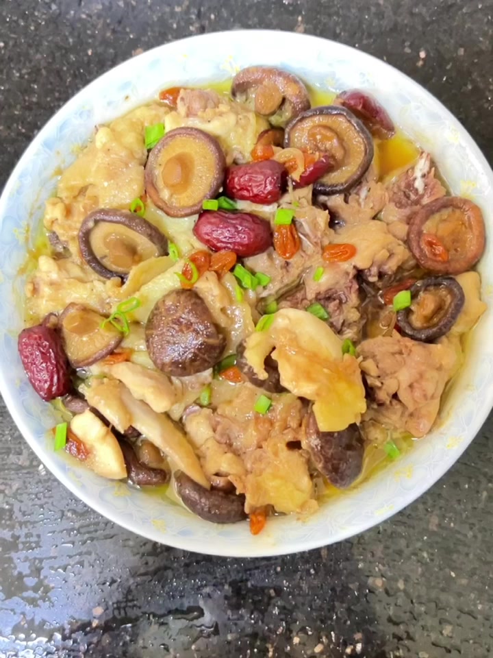 香菇滑鸡(天农清远鸡)