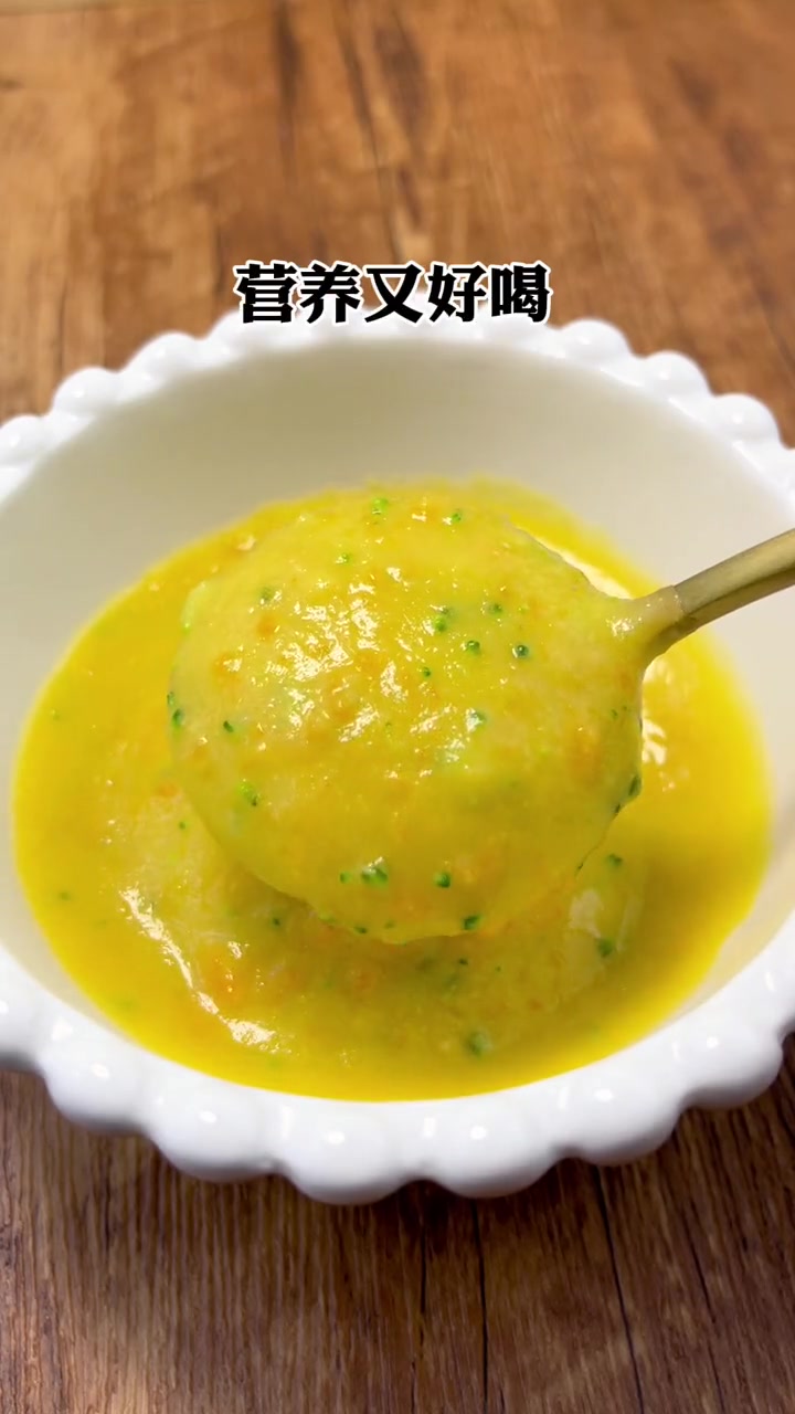 天热不想吃饭的宝宝,妈妈给安排香甜的玉米浓汤