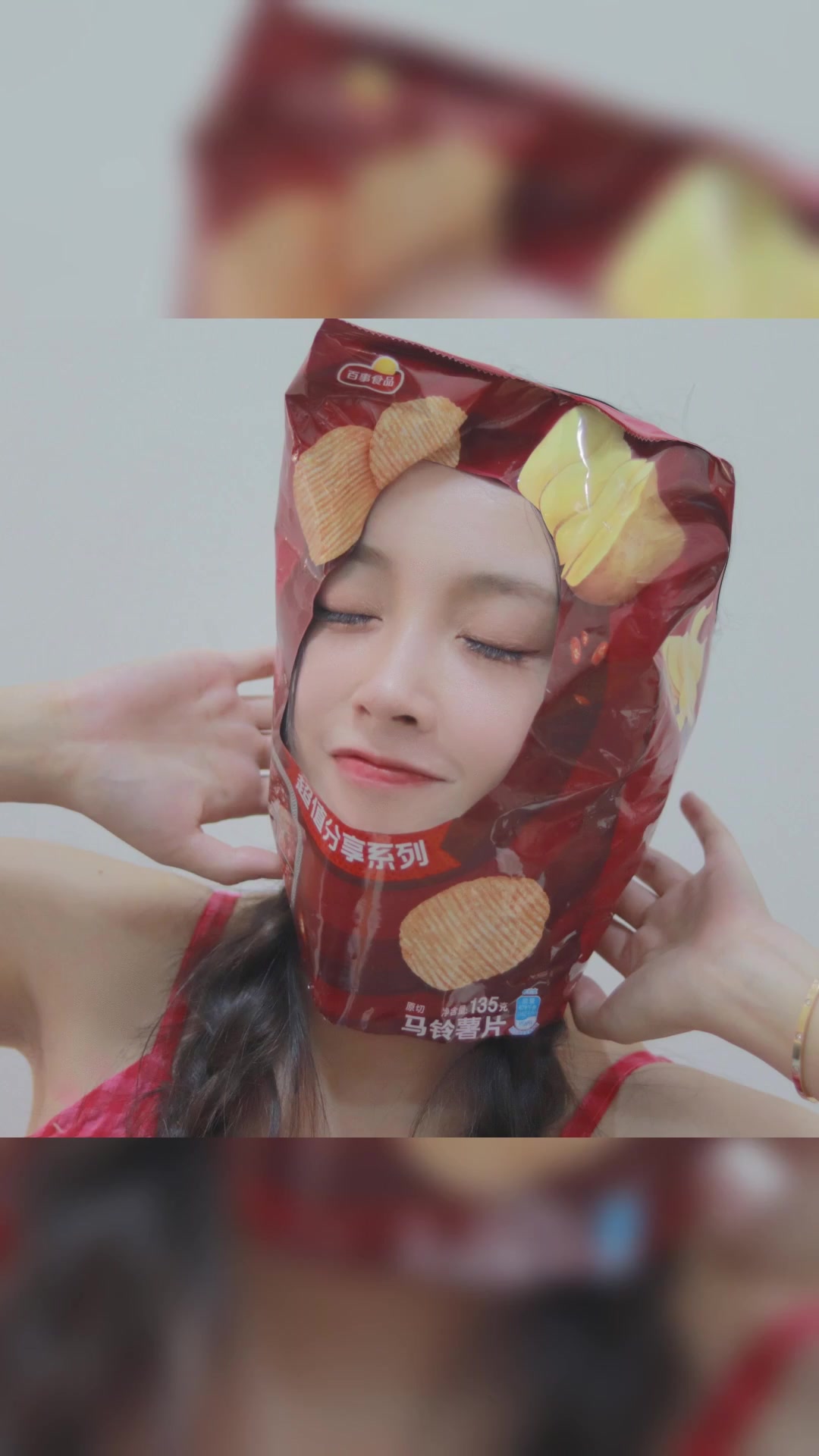 冲呀姐妹|吃完薯片后包装袋别急着丢,拉上姐妹拍一组闺蜜头像吧