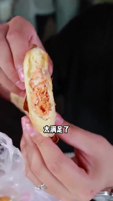 一天卖出八千多烧饼的古火肴