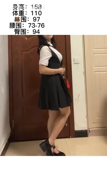 大胸女孩夏日甜心巧克力童装风格,可爱!