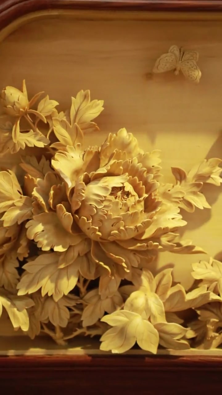 第85集|栩栩如生且不失华贵,放在家中当做摆件既浪漫又文雅 木雕 木雕工艺品 工艺品摆件 