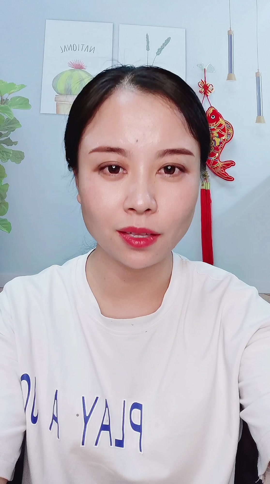 姨妈期长痘是怎么回事?如何避免姨妈期长痘痘?