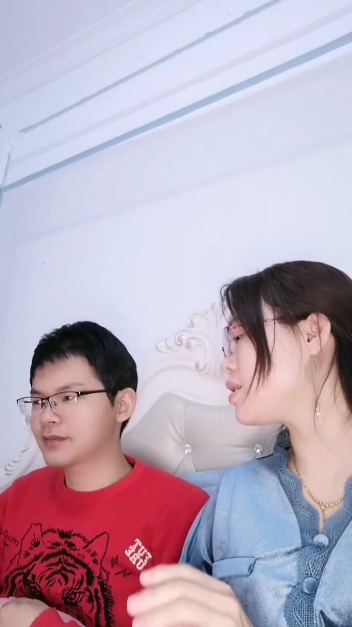 双人情侣头像 最美好的时光 一起变老