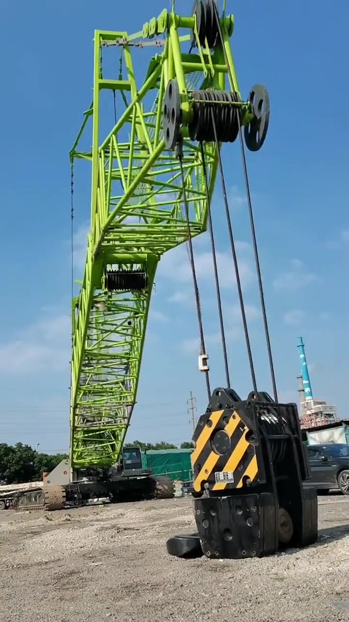 鱼钩已备好 你鱼线备好没?吊车