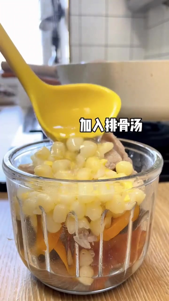 排骨浓汤宝,营养丰富