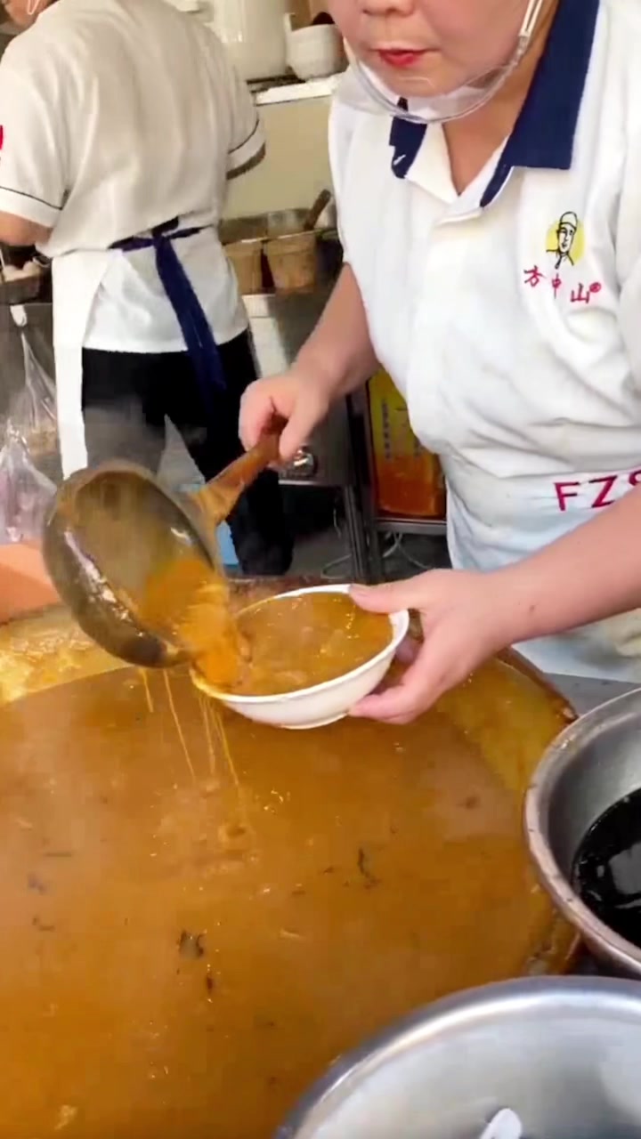 作为河南人,怎能不想念家乡的油条和胡辣汤