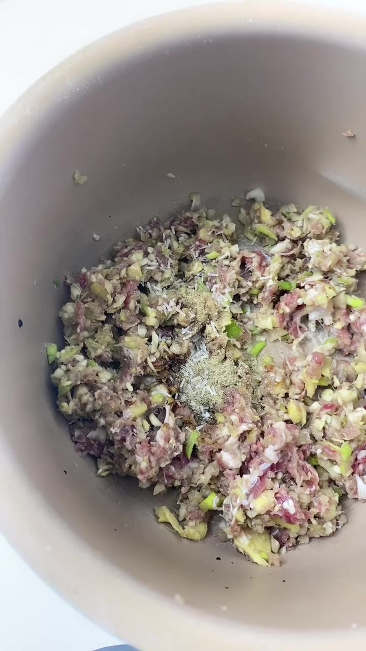 红烧牛肉面做法,吃了飞哥的红烧牛肉方便面,去方便都是方便面味