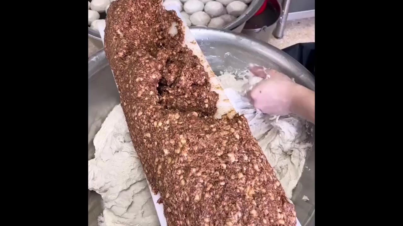 福州传统手工包心鱼丸