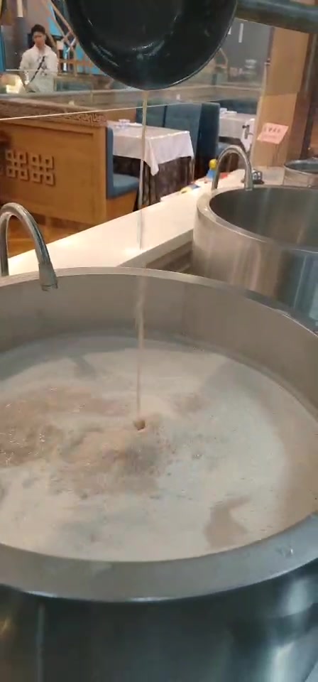 草原美食蒙古奶茶