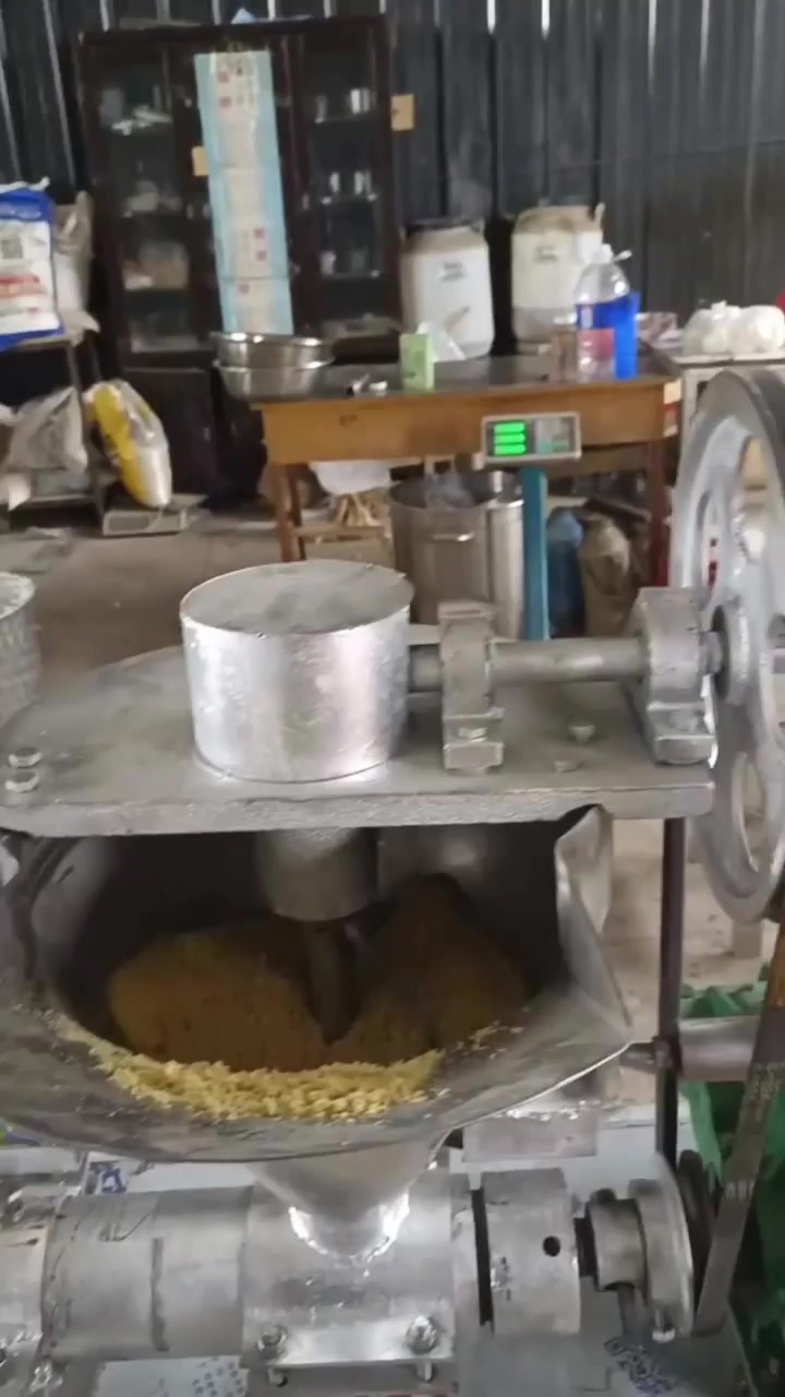 素鸡翅机的制作方法