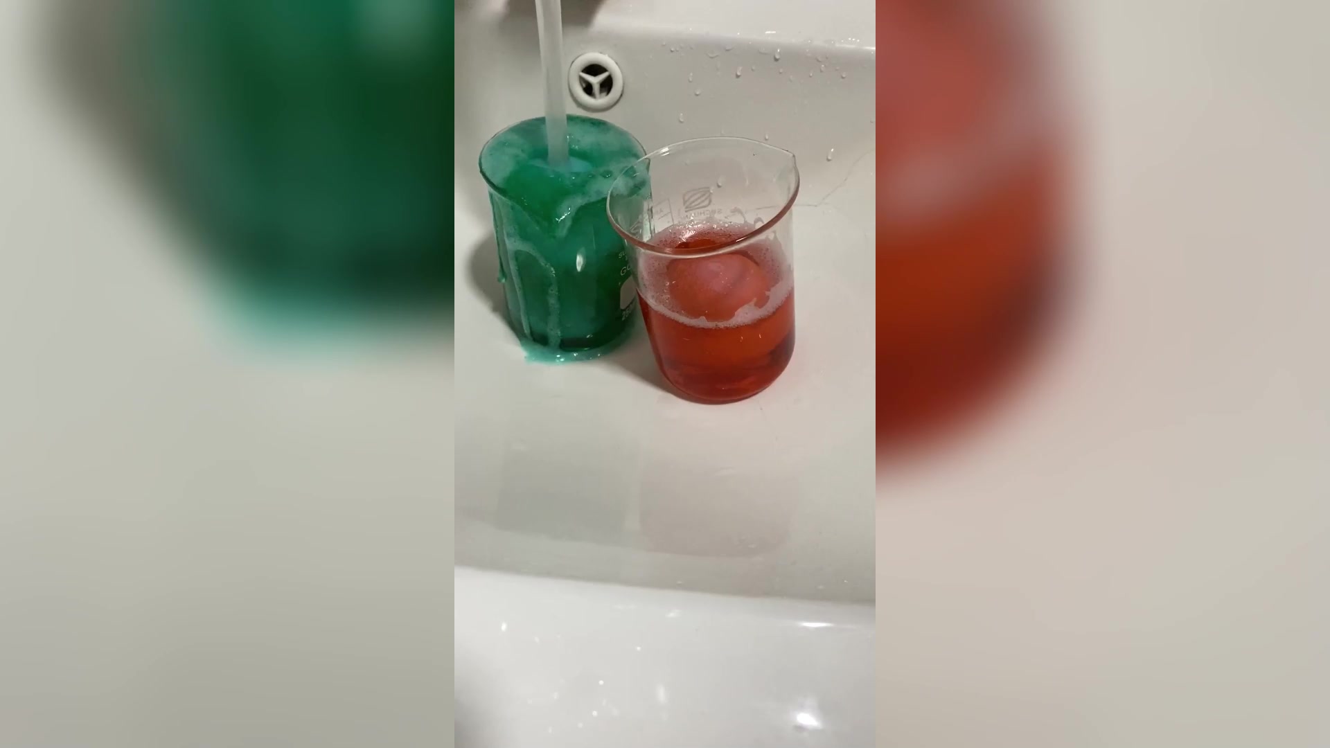 物理实验神奇的彩色鸡蛋