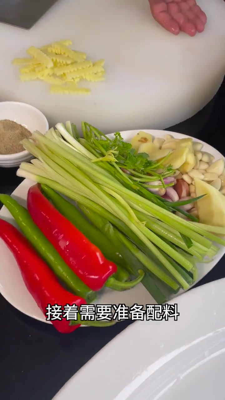 舅父新教你做豉汁蒸水库大鱼头～～正宗新兴风味～快学起来～美食 好食材好味道 真材实料才能做