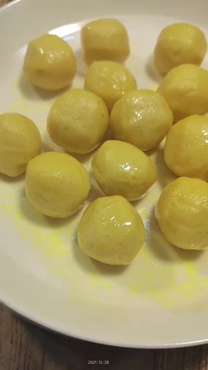 美食教程,咖喱鱼蛋的制作方法,超级简单