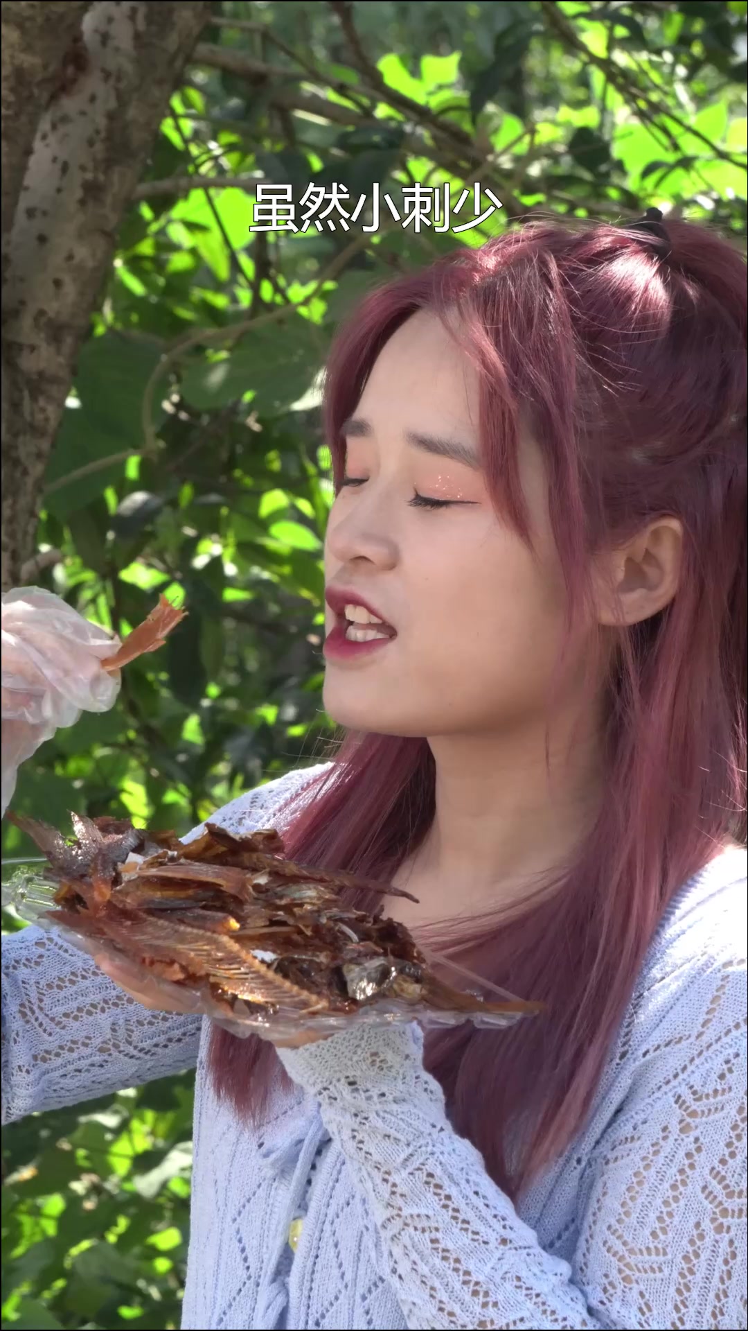 鳊鱼制作酱板鱼虽然肉多刺少不建议大家大口吃鱼肉