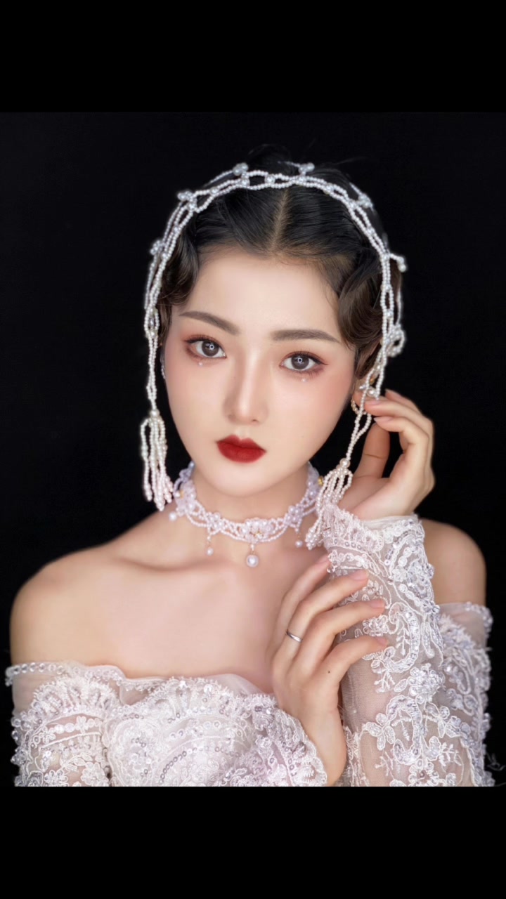 韩式新娘婚纱造型