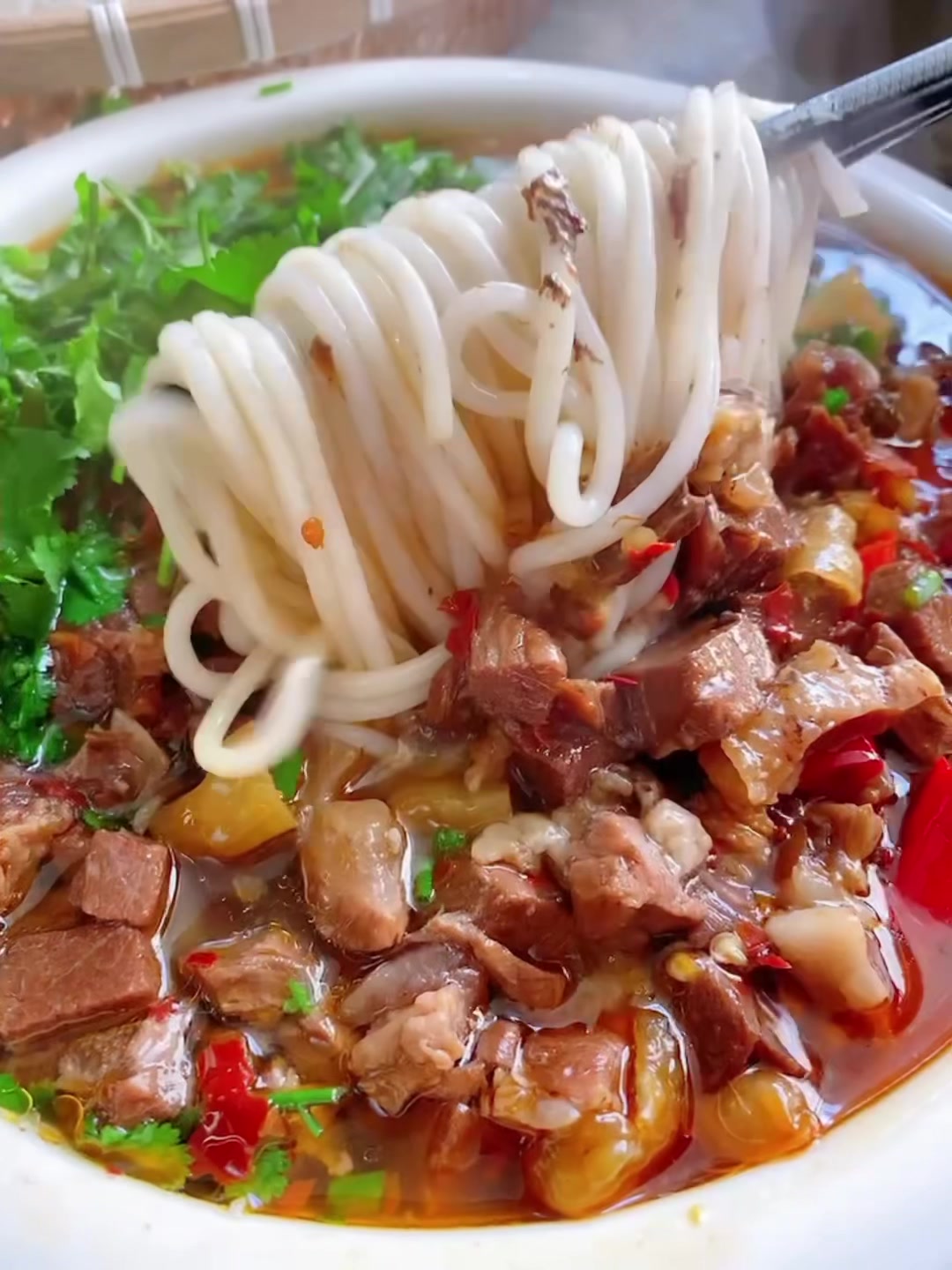 贵州特色花溪牛肉粉