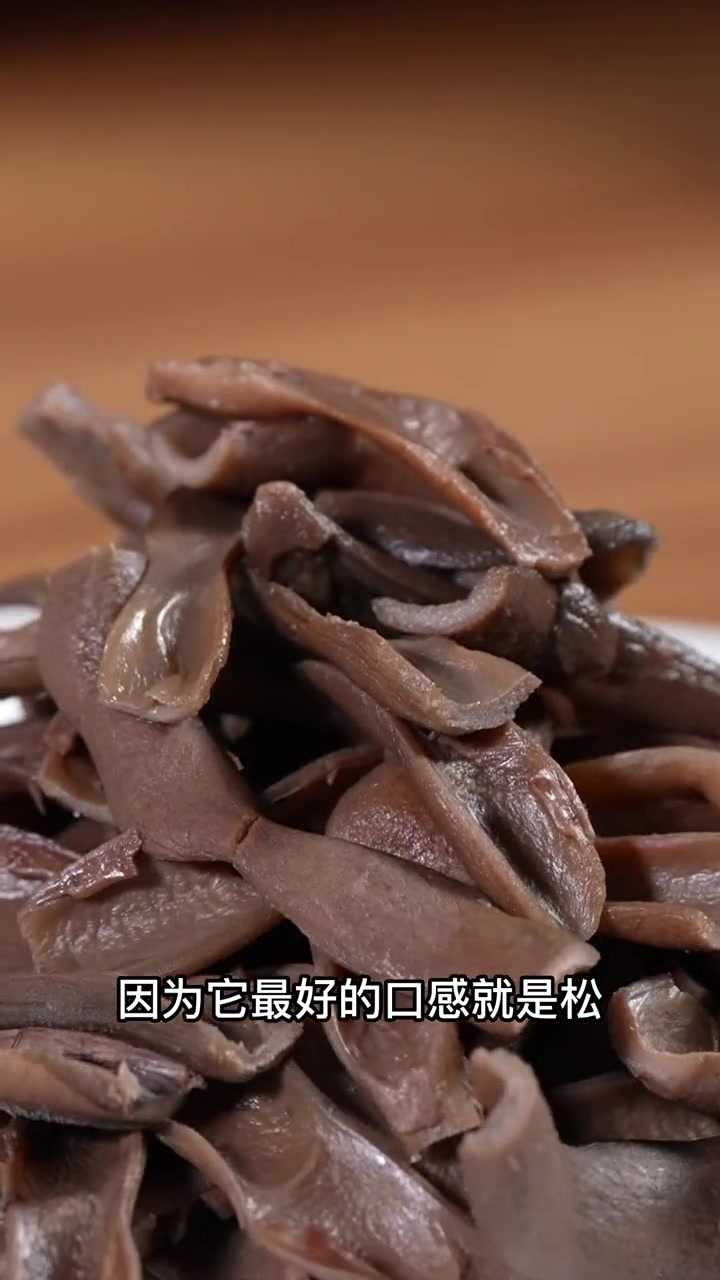 舅父新教你做狗仔豆焖番鸭～这个狗仔豆你们叫啥?评论区告诉我～好食材好味道 真材实料才能做出