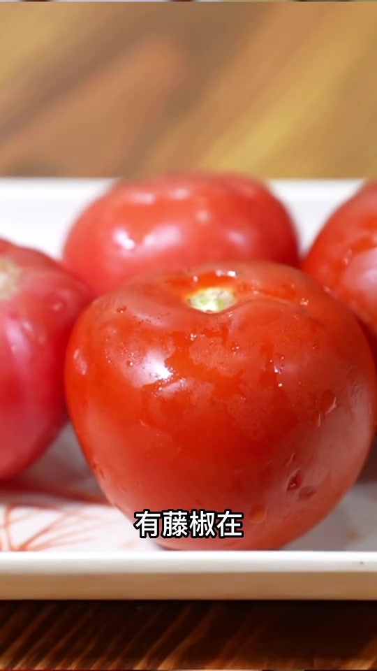 秋风起～来个热气腾腾的番茄鸡煲吧!美食 爱生活爱美食 妈呀太香了 真材实料才能做出好味道