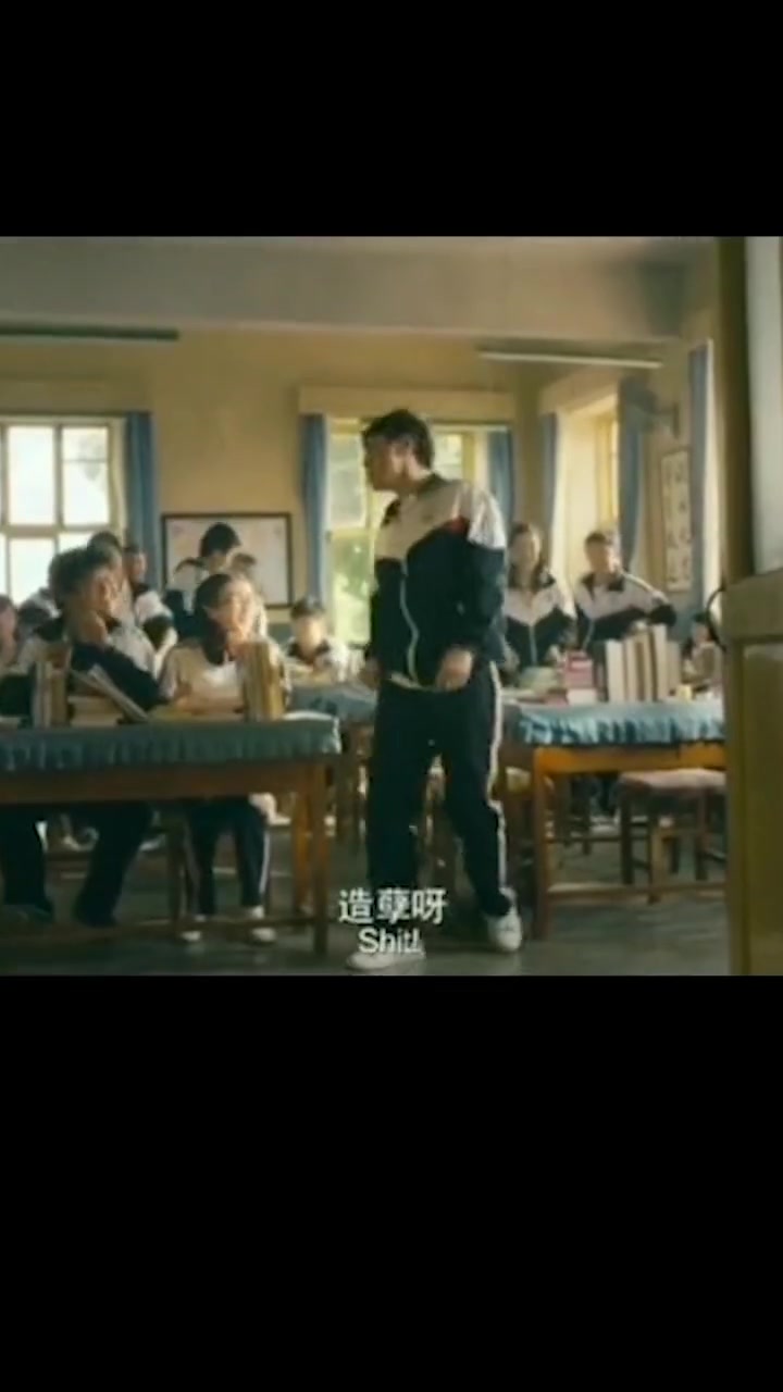 衣服过审了,但是人没有,老师为了作品付出了太多!画师 这谁顶得住啊 已黑化