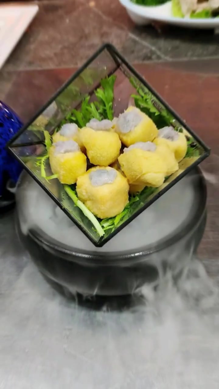 刘一手22年,持续发展的背后,是对客户的专注,对门店运营的坚持。没有从天而降的英雄,只有挺