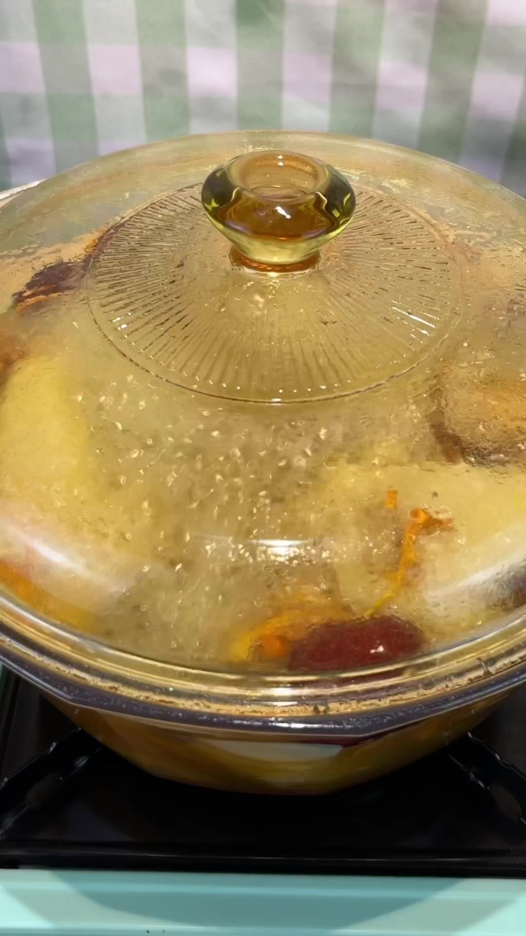 云南野生菌菇排骨汤,一道云南特色的靓汤,做火锅汤底也非常棒