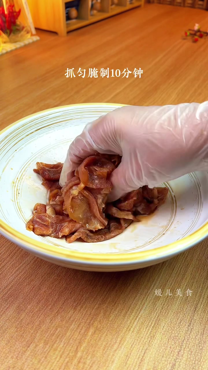 手抓饼新吃法:山姆牛肉卷