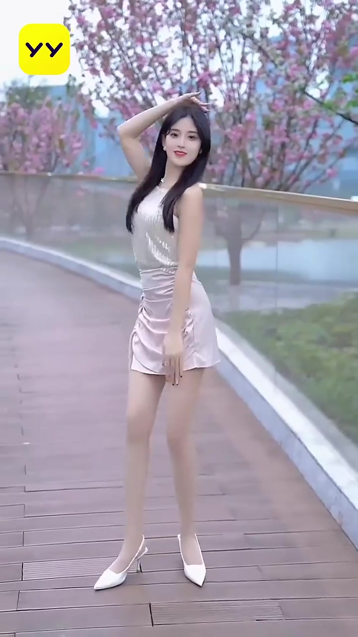 美女女的聊天背景