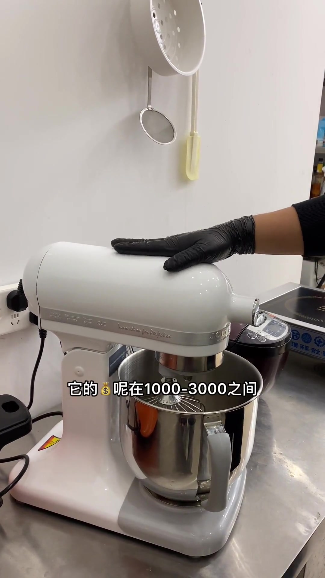 开一家小型奶茶店设备需要多少钱 奶茶店创业 饮品店