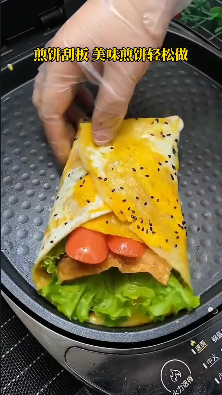 自从有了这个 煎饼刮板 在家做煎饼果子轻松多了,还可以用它做薄饼 非常方便实用 厨房好物 