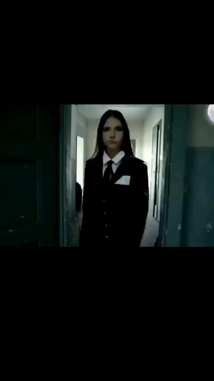 瑞贝卡沃派缇高压监狱_小视频