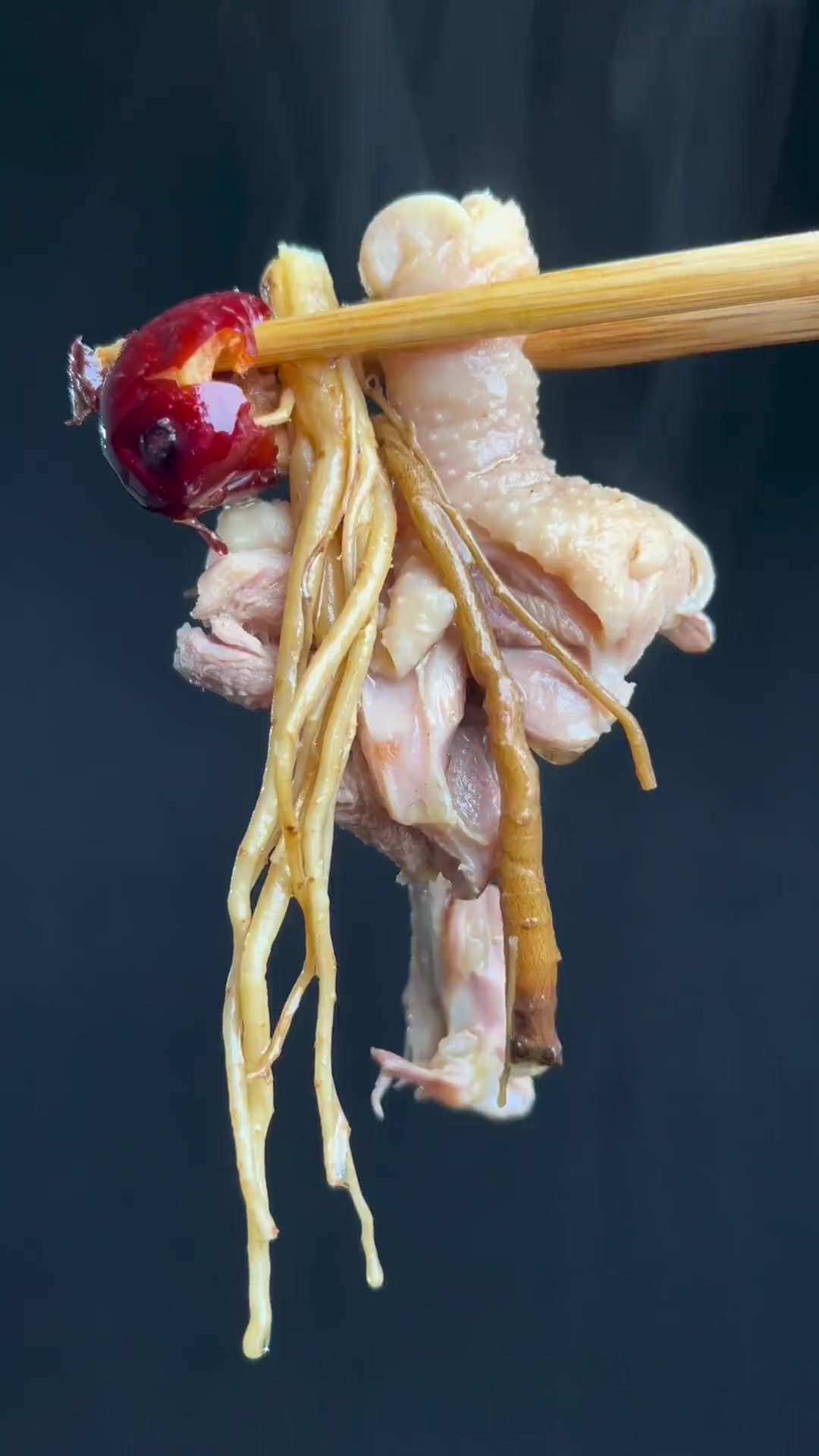 清炖鸡汤 川菜美食 冬天了多吃点鸡汤比啥都强哟