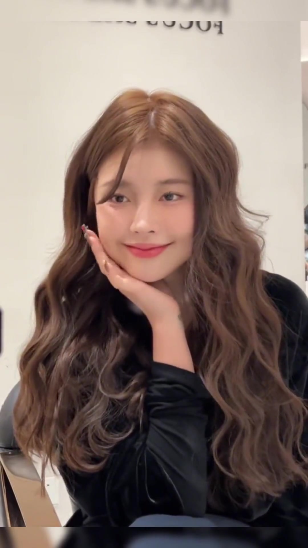 2022年懒人发型法式羊毛卷蛋蛋卷长发烫发 懂你的发型师 长发烫发减龄 根据脸型设计发型 