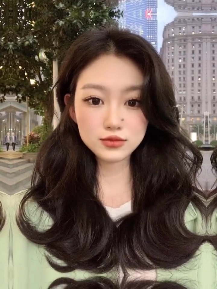 法式甜美蛋蛋卷~慷懒温柔很适合圆脸女生 北京烫发 北京发型