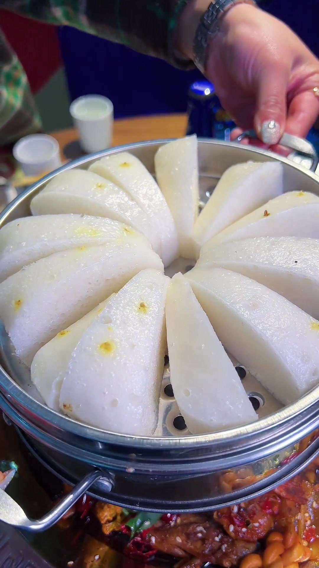 第29集|涪陵马鞍这家矿泉水熬的鹅掌汤,还有干锅,可以去试试。玩转涪陵 同城热门 涪陵美食