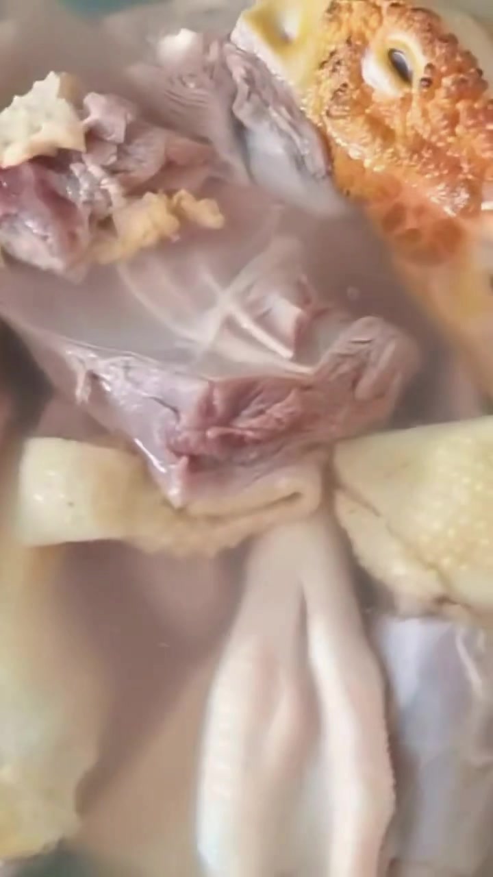 美味滋补鸭汤做法,很好喝!