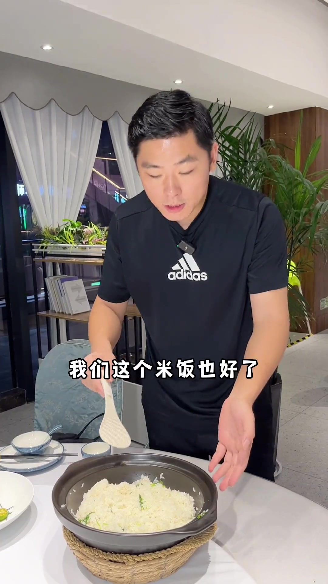 第119集|一饱口福!你猜这一条大龙虾得多少钱?欢迎光临我的生活 美食探店日记 阿坤探访