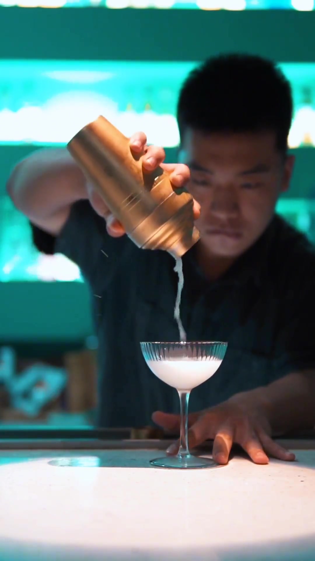 这是我最喜欢的鸡尾酒之一!调酒师 鸡尾酒 大美铜梁久饮酒香