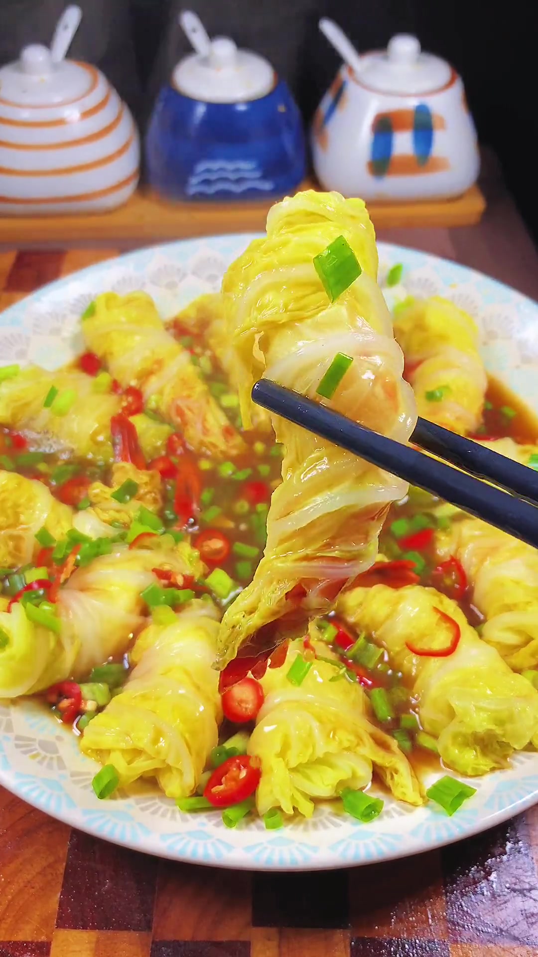 美食教程 马上过年了,赶紧学几个创意菜,年夜饭可以更加丰富多彩 +小助手 一句话告别202