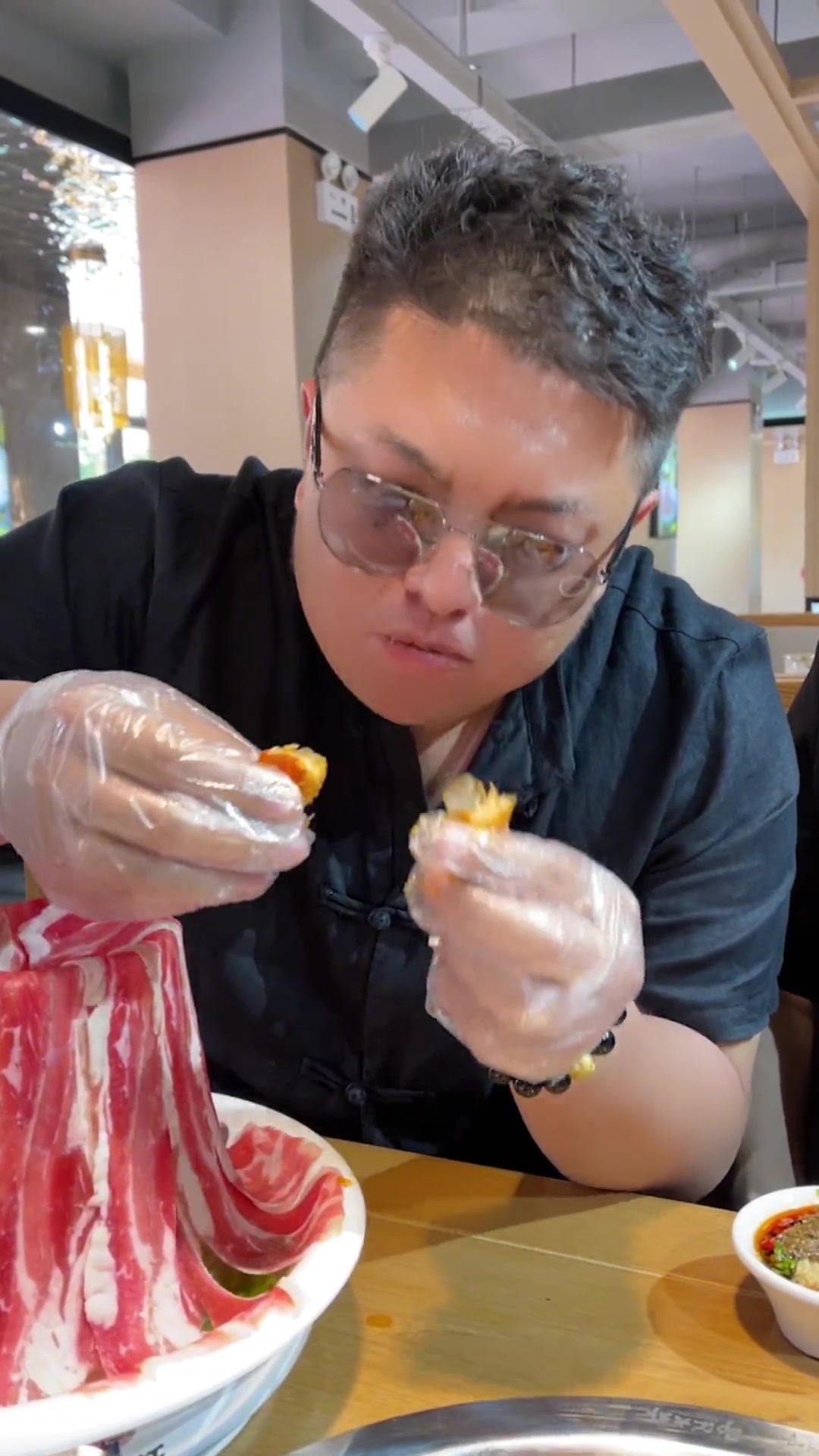 邵汇大虾搞事情了,老铁们来盘他 美食探店 美食vlog 春游美食种草 大虾 邵汇大虾 美食