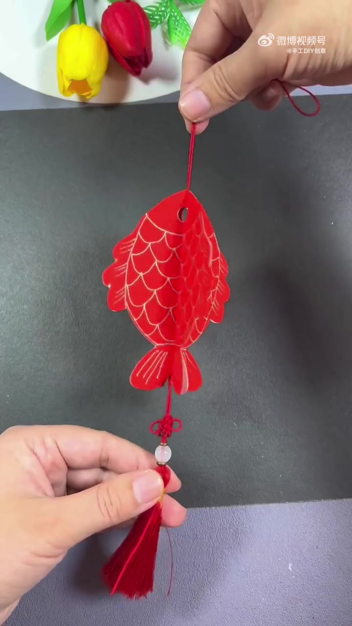 一张正方形纸就可以做出立体喜庆的年年有鱼,一看就会!