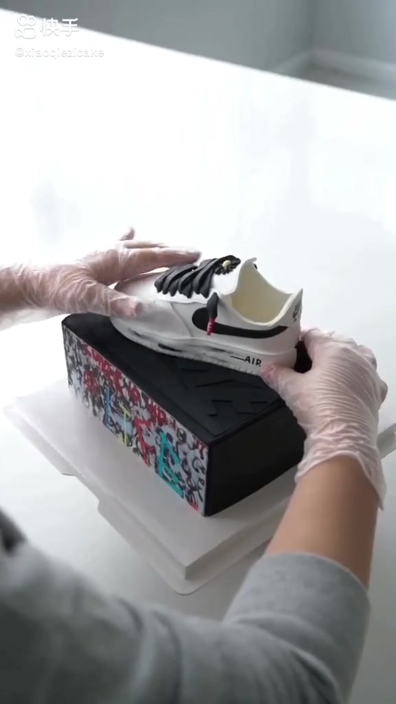耐克鞋子蛋糕制作