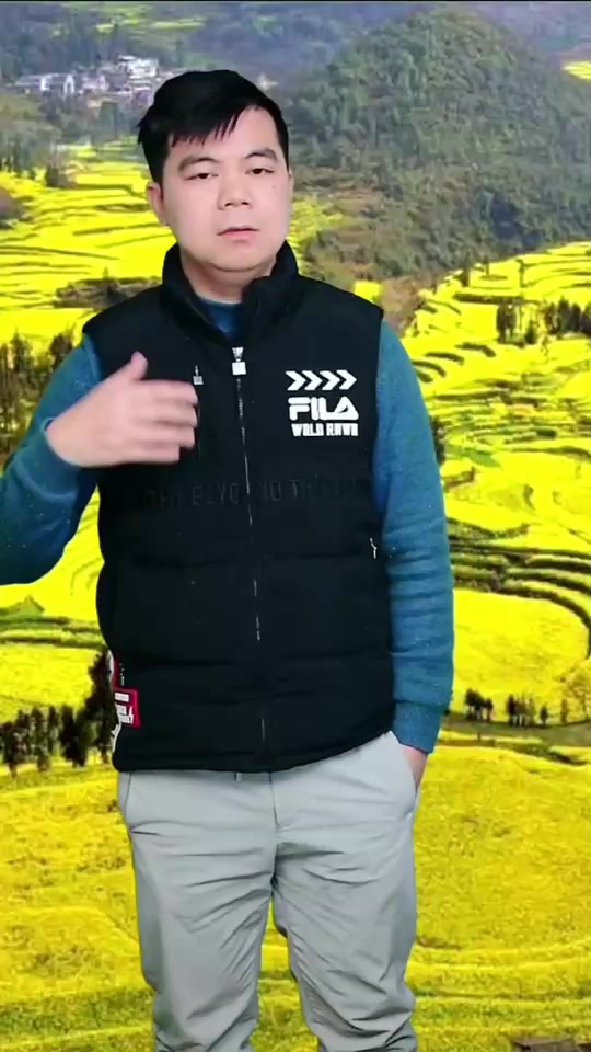 开春后油菜花开放最早的地方-罗平