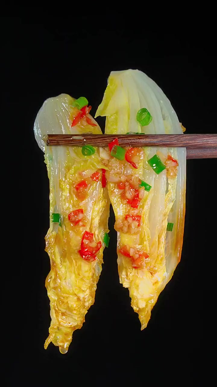 过年的时候可以试试这道蒜蓉粉丝蒸娃娃菜,好吃又好看 蒜蓉粉丝娃娃菜 妈呀太香了 年夜饭