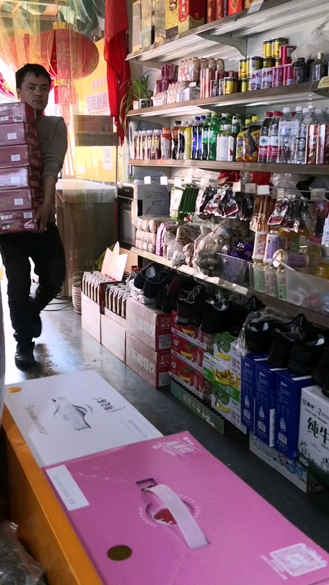 银鹭八宝粥系列产品上架