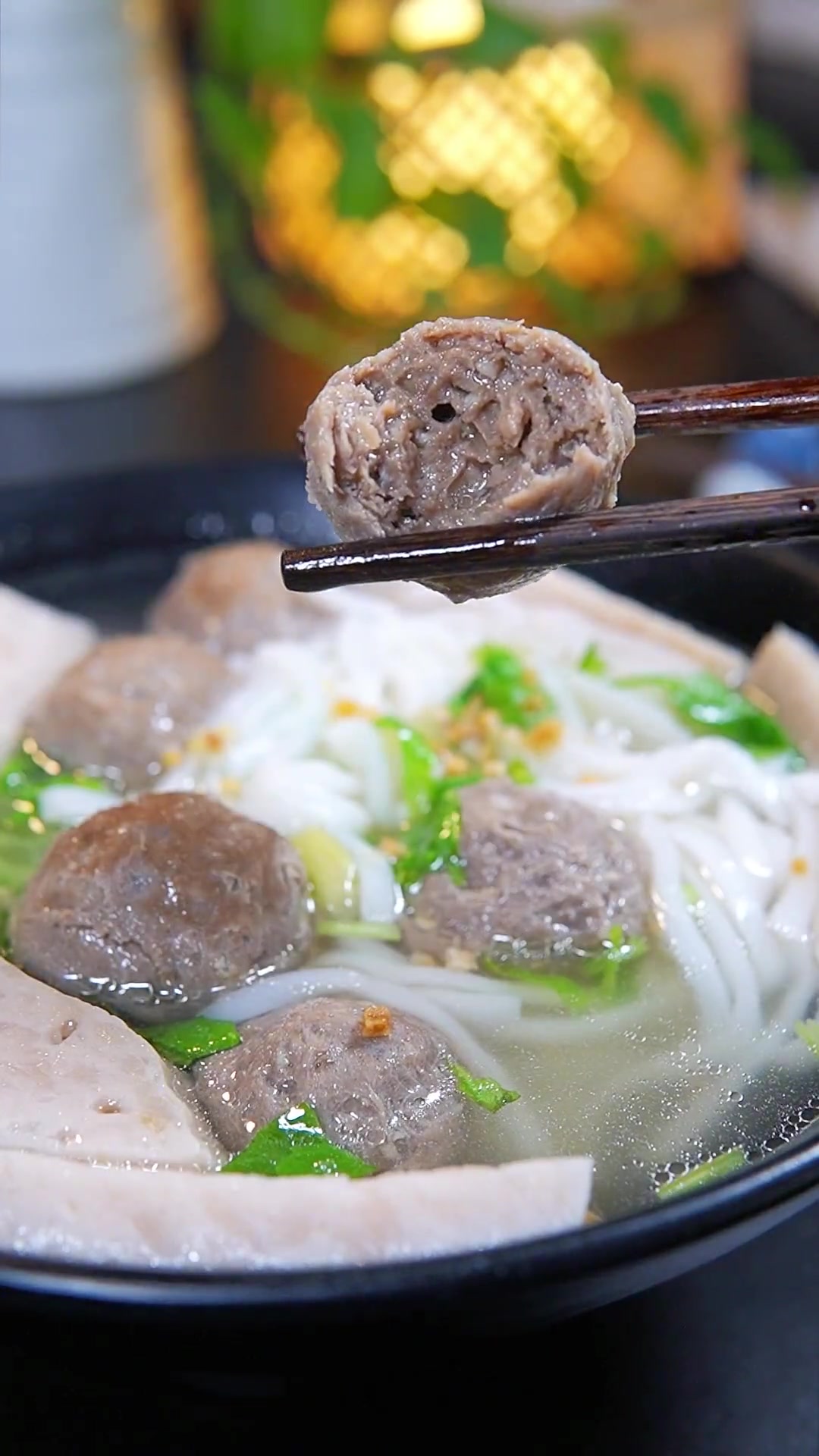 正宗潮汕牛丸汤河粉