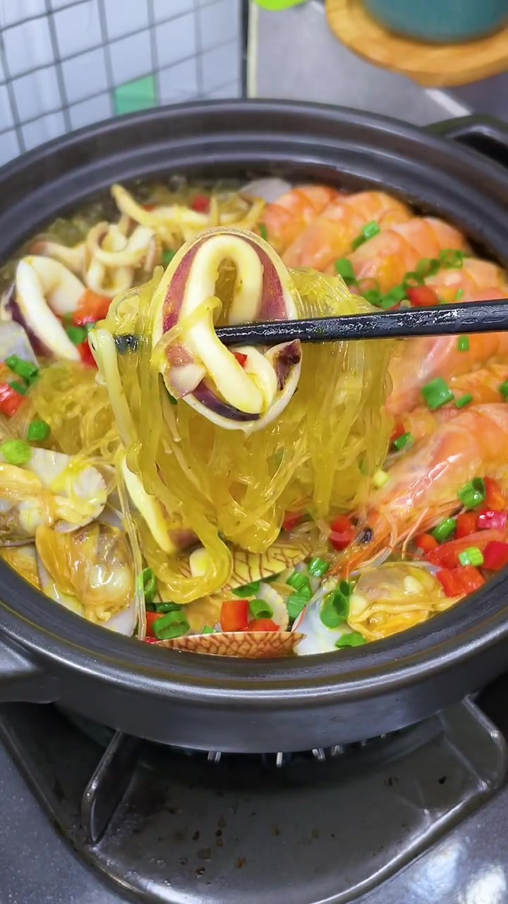 海鲜锅家常的做法