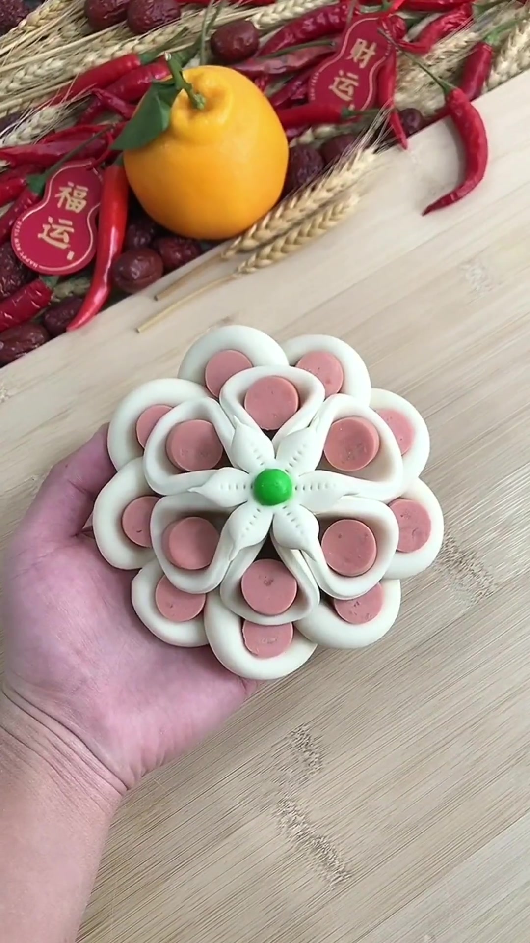 快过年了,给家人也做一个吧 火腿肠馒头 手工馒头 面食手艺人可以准备过年了
