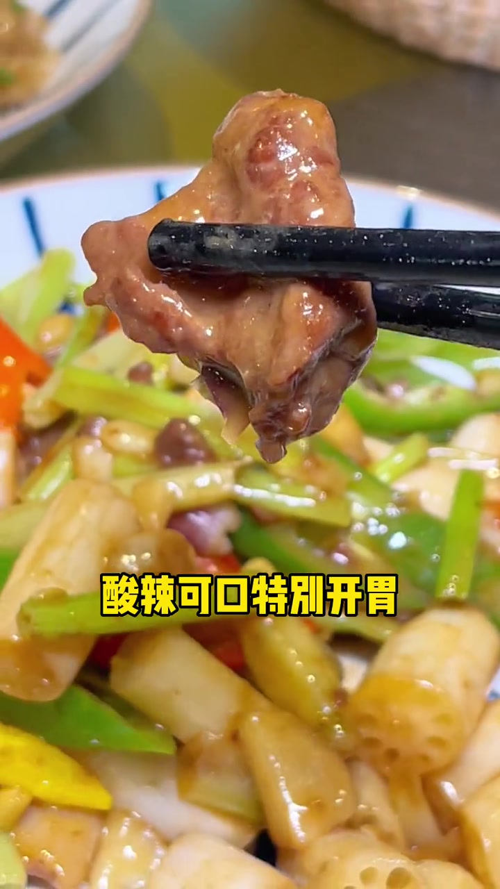 老广们都爱来吃的水晶鸡 广州吃喝玩乐 抓住广东夏天的尾巴 广东人把美食吃明白了 广东夏天的