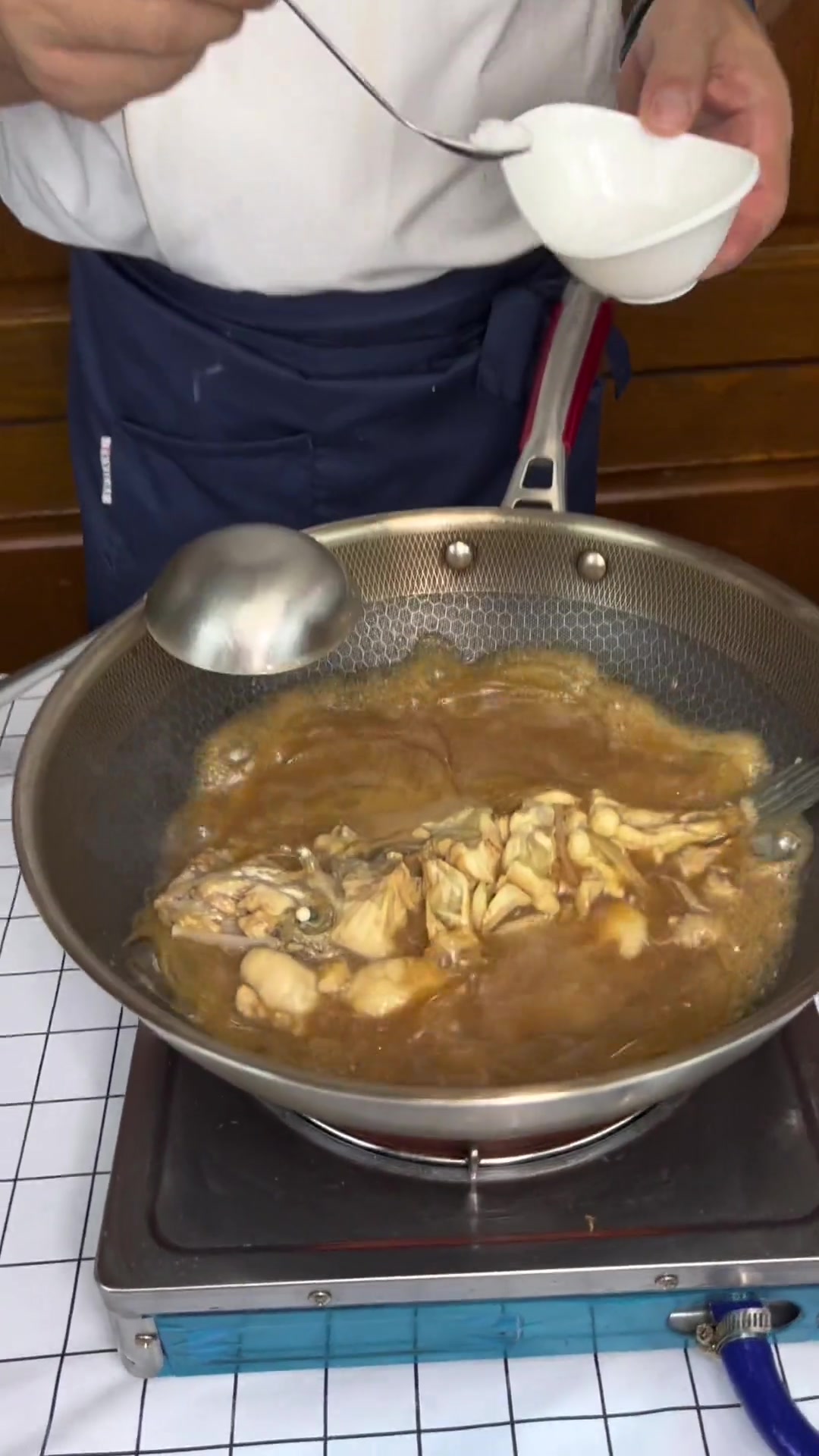 第11集|周末给家人做这道 皮匠鱼炖粉皮 吧 爱做饭的男人 每日美食分享 一起学做菜